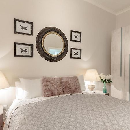 Casa Betta Apartment ลุคคา ภายนอก รูปภาพ